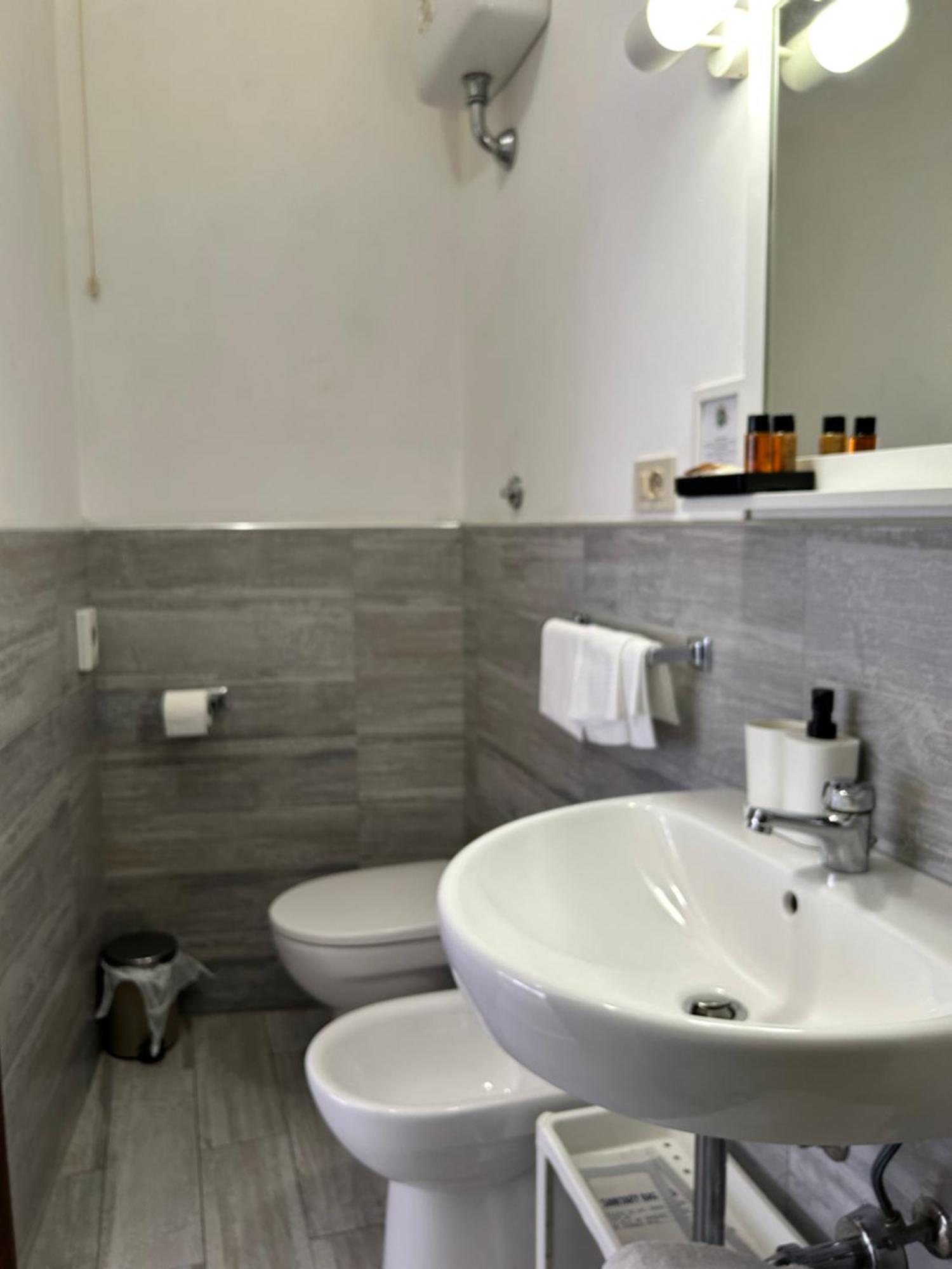Hotel Cecile Pisa Luaran gambar