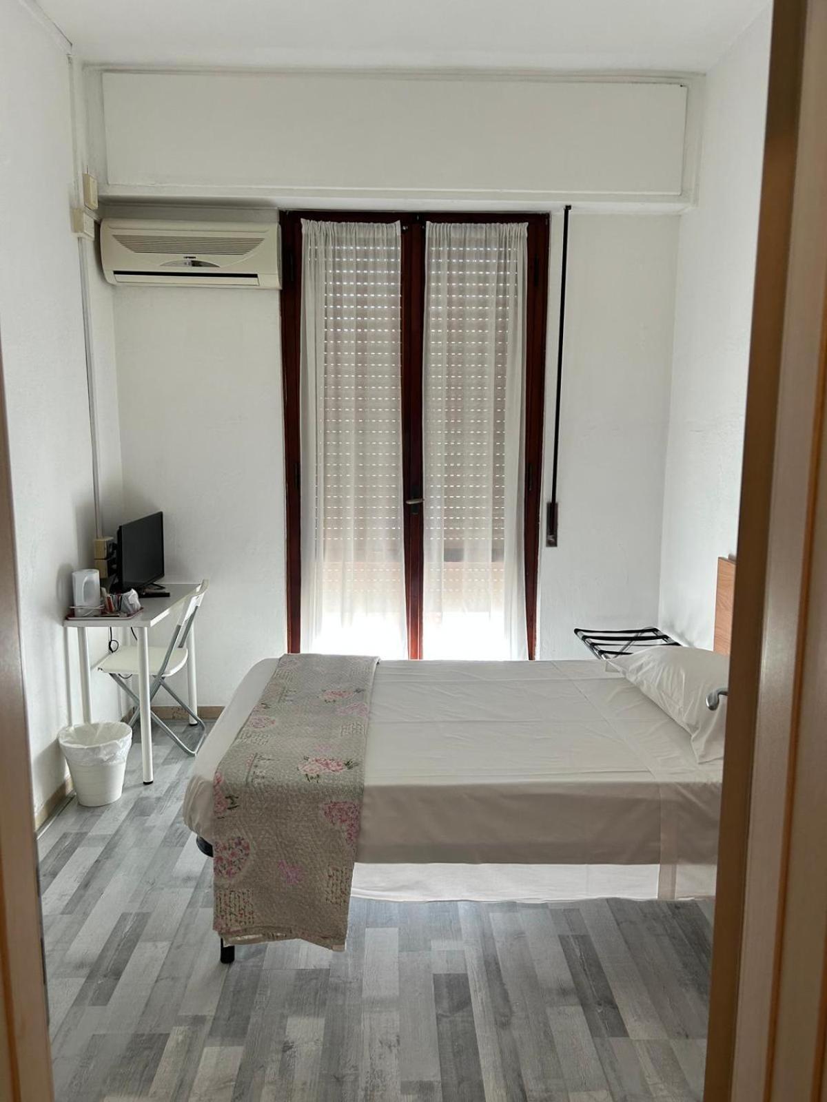 Hotel Cecile Pisa Luaran gambar